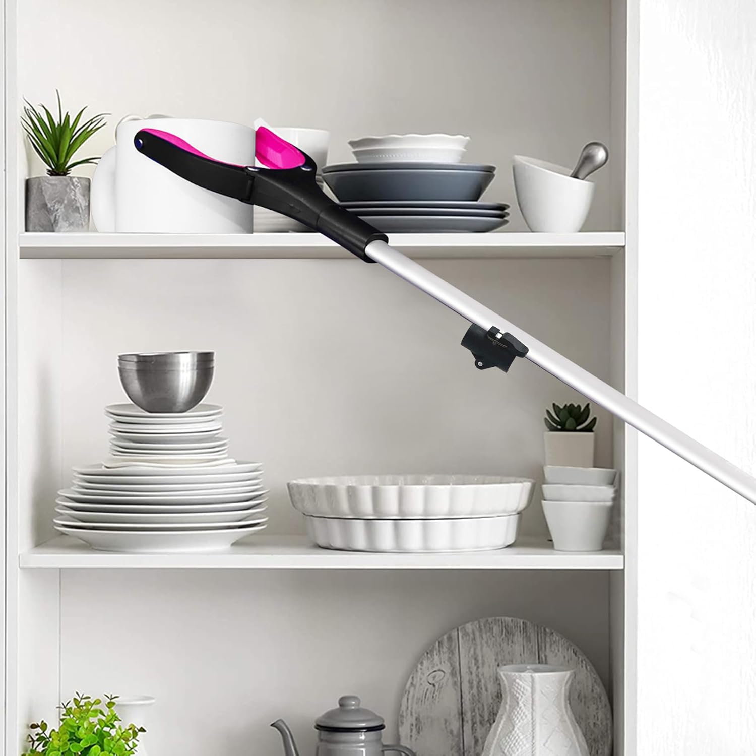 32&quot; Reacher Grabber with Rotating Head &amp; Magnetic Tip — Lightweight Aluminum Post-Op Reach Aid for Home &amp; Travel